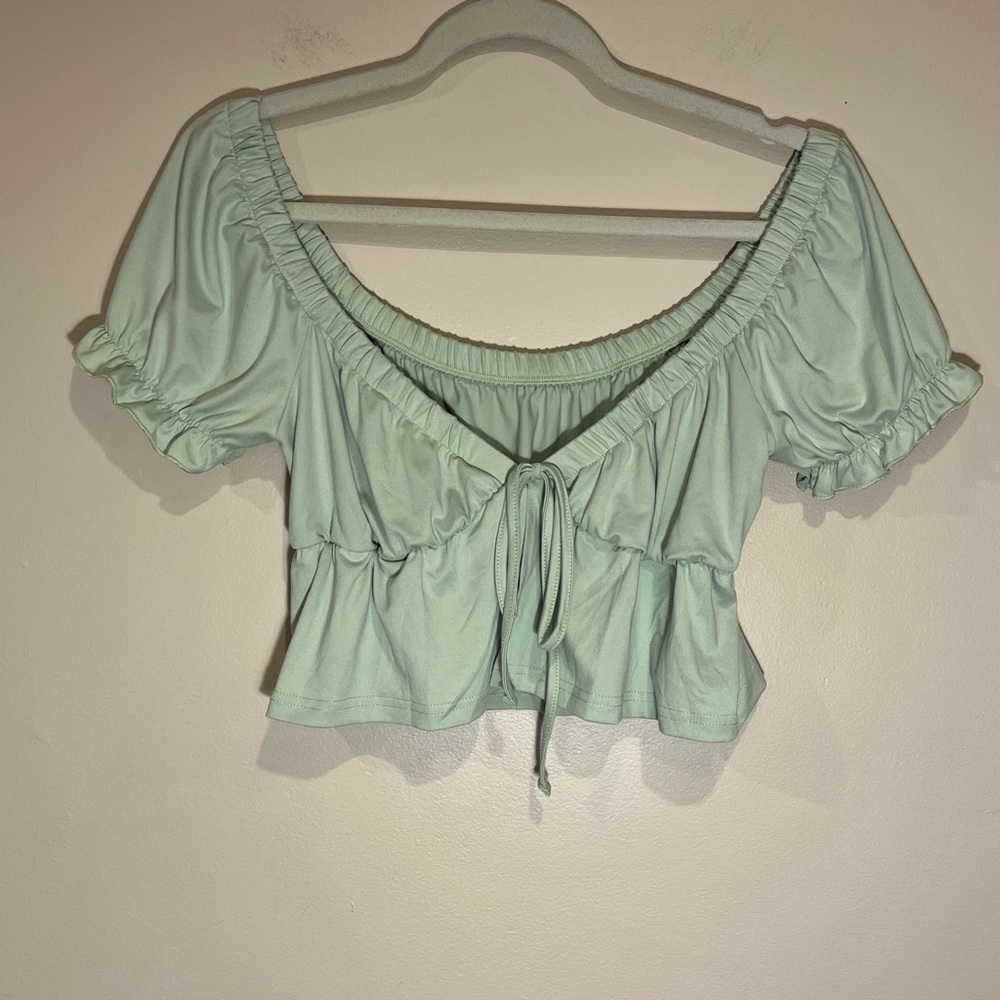 SHEIN Light Green Puff Sleeve Blouse